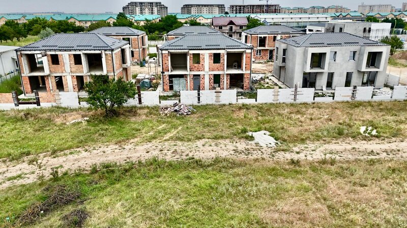 Tunari, Complex Teilor 77 vanzare vila individuala  0% comision